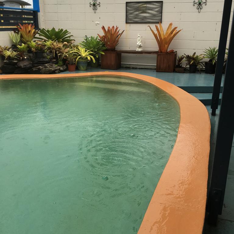 Black Marlin Motel Innisfail Dış mekan fotoğraf