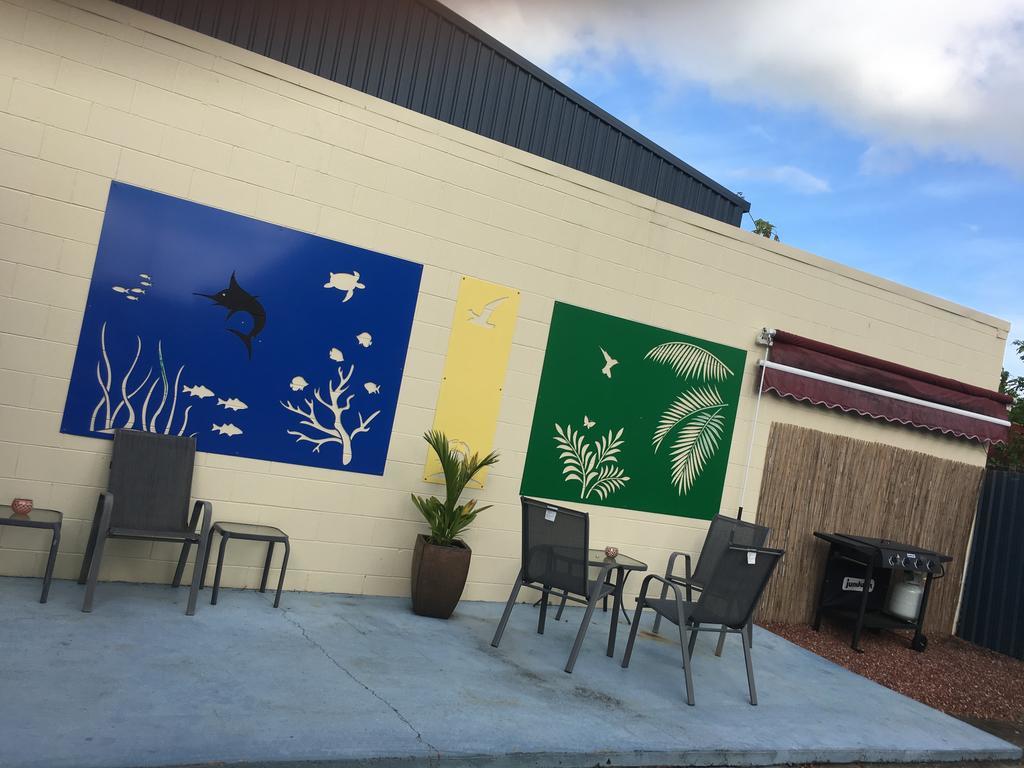 Black Marlin Motel Innisfail Dış mekan fotoğraf